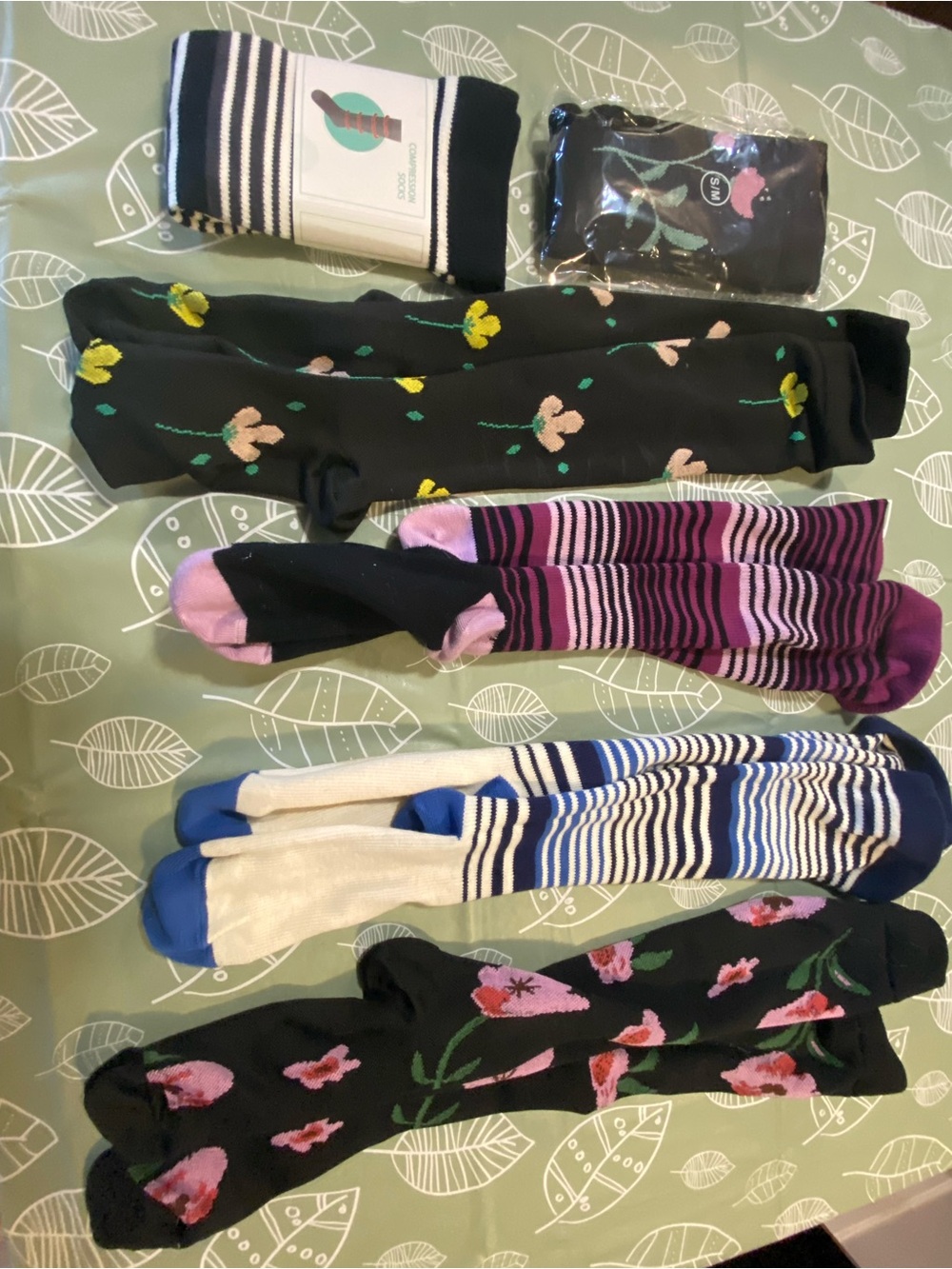 🛍️ Women’s compression socks 6 pairs